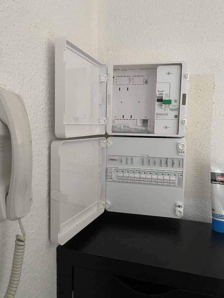 Remplacement électrique fiable Massy